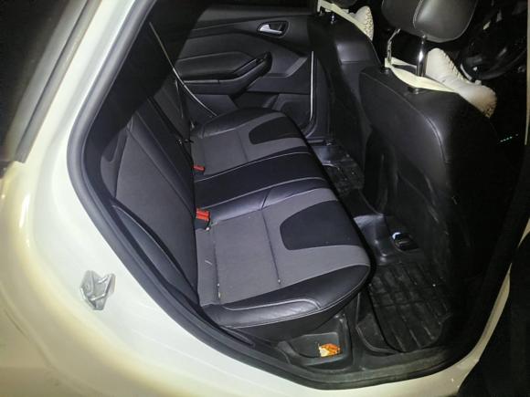 [苏州·苏E] 二手福特福克斯2015款 两厢 1.6L 自动风尚型