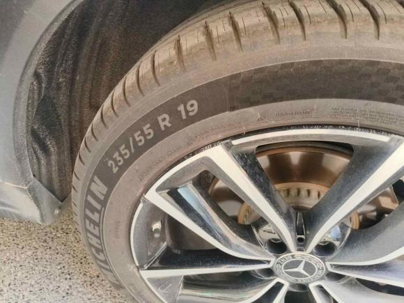 [深圳·粤S] 二手奔驰奔驰GLC2020款 改款 GLC 260 L 4MATIC 豪华型