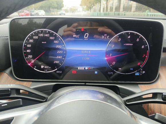 [上海·鄂W] 二手奔驰奔驰C级2024款 C 260 L