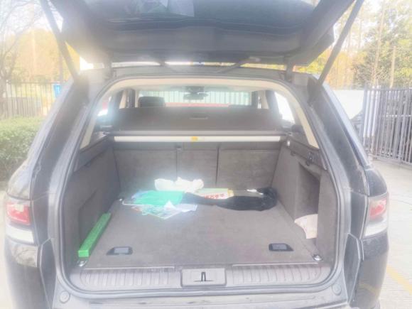 [上海·沪A] 二手路虎揽胜运动版2014款 3.0 SC V6 锋尚创世版