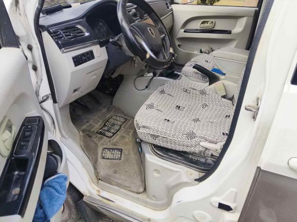 [南京·苏L] 二手金杯新海狮X30L2019款 1.5L财富版国VI SWC15M