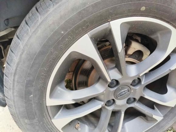 [广州·粤A] 二手吉利汽车远景X32019款 升级版 1.5L CVT尊贵型