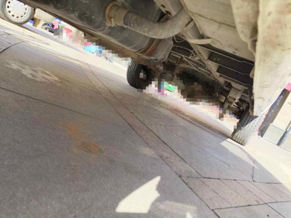 [济南·鲁A] 二手福特新世代全顺2016款 2.2T长轴6/7座中顶多功能车