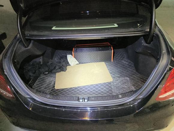 [青岛·鲁B] 二手奔驰奔驰C级2017款 改款 C 180 L 动感型运动版