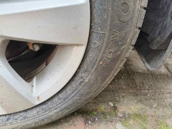 [无锡·皖M] 二手大众朗逸2013款 1.6L 自动风尚版