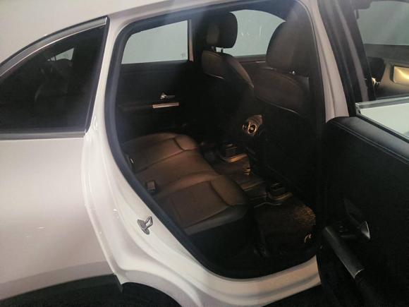 [上海·沪B] 二手奔驰奔驰GLA2020款 GLA 200