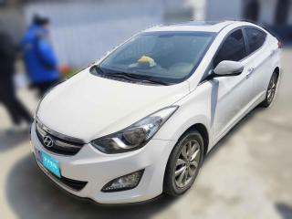 现代朗动2015款 1.6L 手动领先型