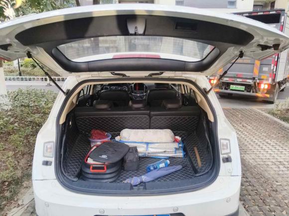 [杭州·浙A] 二手宝骏宝骏5602016款 1.8L iAMT豪华型