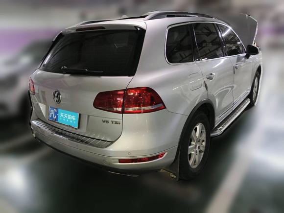 [无锡·沪C] 二手大众途锐2011款 3.0TSI 标配型