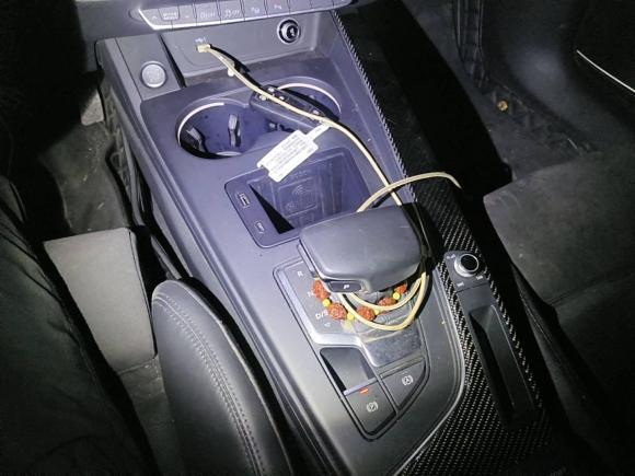 [上海·沪D] 二手奥迪奥迪A4L2020款 45 TFSI quattro 臻选动感型