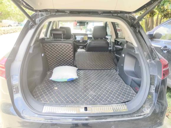 [上海·沪C] 二手红旗红旗HS52022款 改款 2.0T 智联旗享版