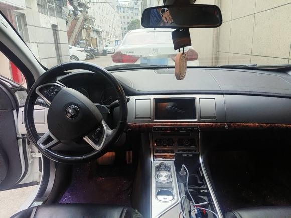 [宁波·浙B] 二手捷豹捷豹XF2015款 XF 2.0T Sportbrake 豪华版