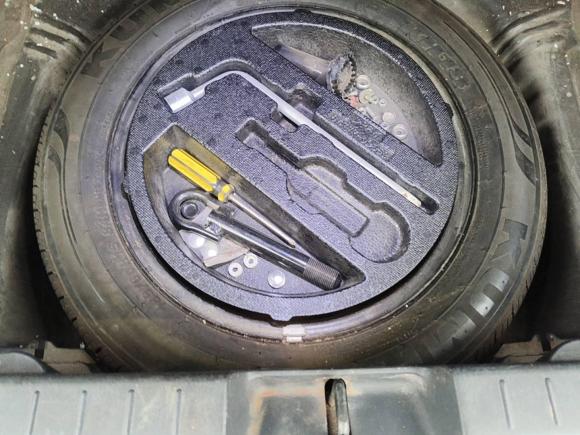 [武汉·鄂A] 二手丰田雅力士2011款 1.6G 自动炫动版