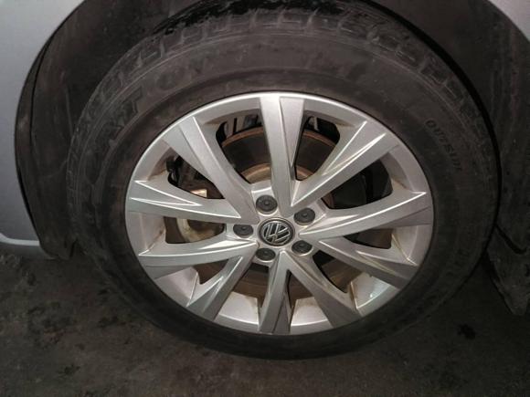 [广州·粤A] 二手大众朗逸2015款 1.6L 自动舒适版