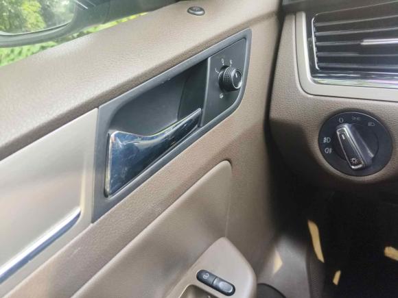 [广州·粤A] 二手大众宝来2014款 1.6L 自动舒适型