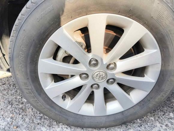 [上海·沪C] 二手别克别克GL82014款 2.4L 经典版