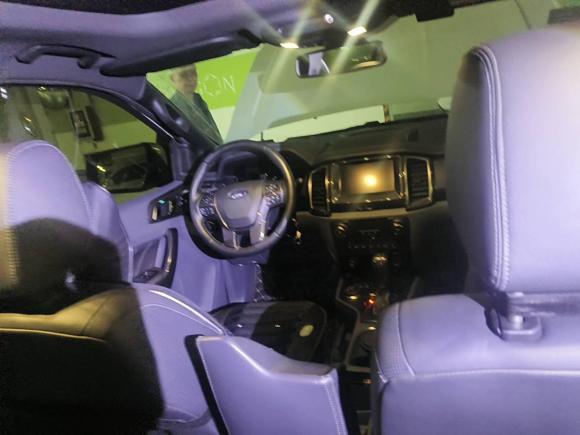 [深圳·粤B] 二手福特撼路者2016款 2.0T 汽油自动四驱旗舰版