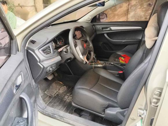 [佛山·粤E] 二手荣威荣威3602018款 PLUS 1.5L 自动豪华版