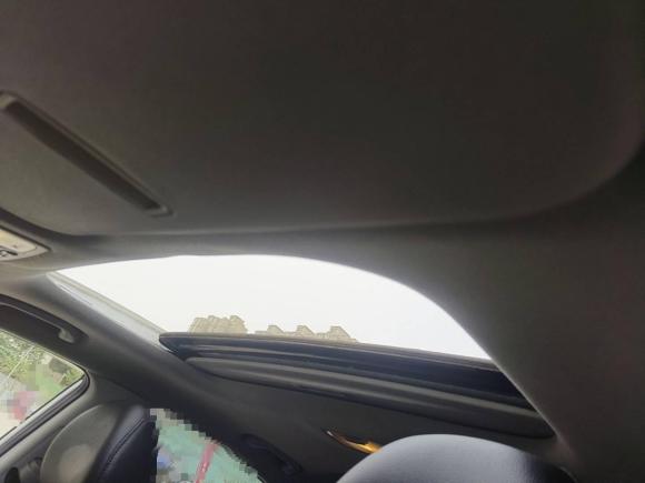 [西安·陕A] 二手现代朗动2013款 1.6L 自动尊贵型