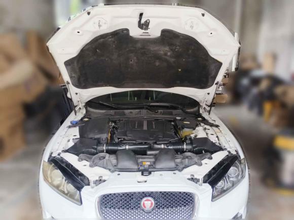 [深圳·粤B] 二手捷豹捷豹XF2014款 XF 3.0 SC 奢华版