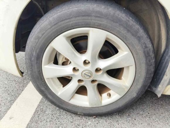 [南昌·赣A] 二手日产骐达TIIDA2011款 1.6L CVT舒适型