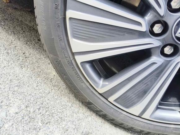 [上海·沪A] 二手别克别克E52023款 臻享标准续航版