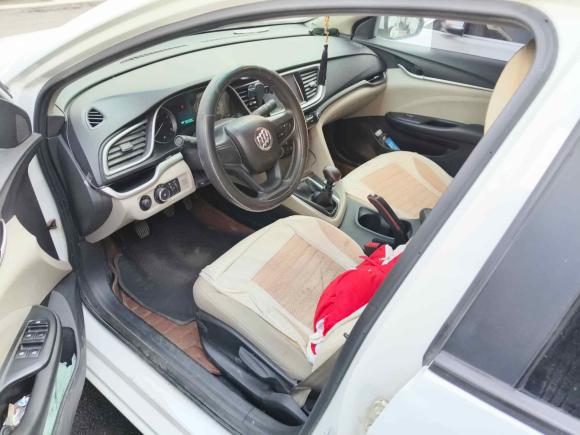 [济南·鲁A] 二手别克英朗2015款 15N 手动进取型