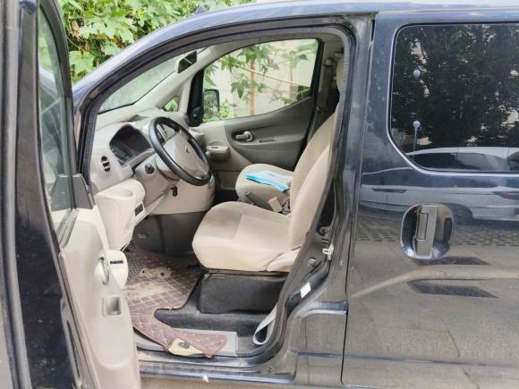 [济南·鲁A] 二手日产日产NV2002014款 1.6L 手动豪华型 国IV