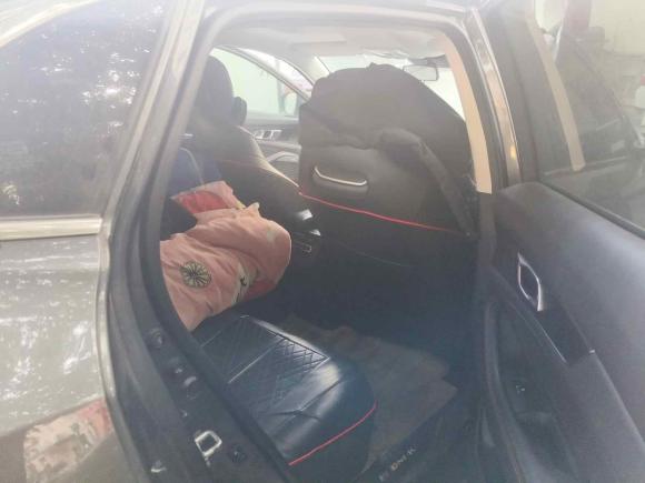 [温州·浙C] 二手长安长安UNI-K 智电iDD2022款 蓝鲸iDD 130km 1.5T 卓越型