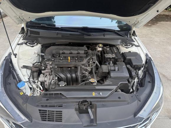 [广州·粤S] 二手现代伊兰特2022款 1.5L CVT LUX尊贵版