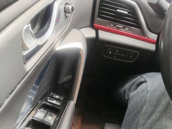 [义乌·浙B] 二手长安长安CS552017款 1.5T 自动炫动型