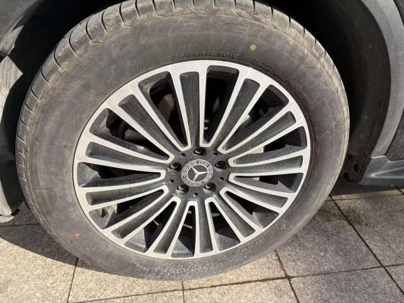 [南京·苏A] 二手奔驰奔驰GLC2018款 改款 GLC 200 4MATIC