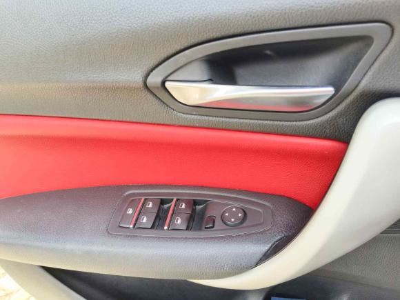 [上海·苏E] 二手宝马宝马1系2018款 118i 领先型