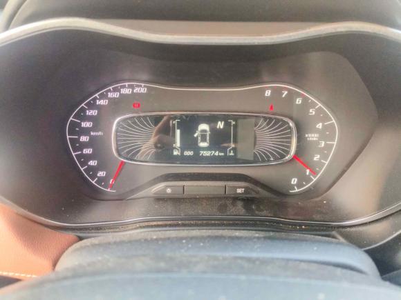 [武汉·鄂A] 二手宝骏宝骏5102017款 1.5L 自动豪华型