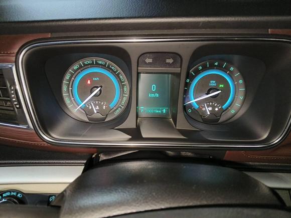 [合肥·皖A] 二手别克别克GL82014款 3.0L XT豪华商务旗舰版