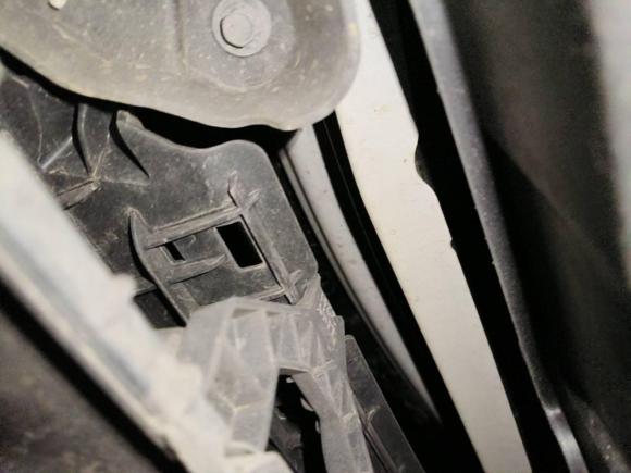 [深圳·粤B] 二手奔驰奔驰C级2021款 C 260 L 运动版