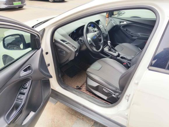 [南通·苏M] 二手福特福克斯2012款 两厢 1.6L 自动风尚型