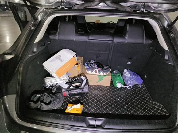 [上海·苏E] 二手奔驰奔驰GLA2016款 GLA 200 动感型