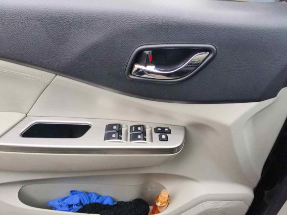 [上海·豫N] 二手东风风行风行S5002016款 1.6L CVT尊享型