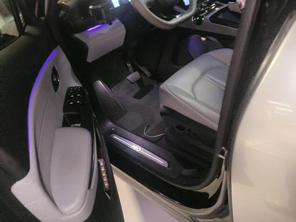 [深圳·粤B] 二手蔚来蔚来ES62020款 610KM 性能版