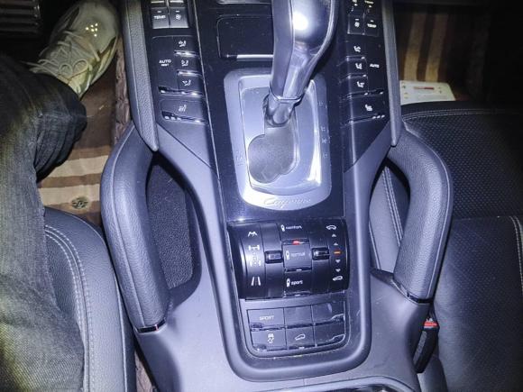 [苏州·晋A] 二手保时捷Cayenne2011款 Cayenne 3.0T
