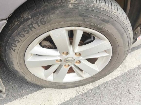 [南昌·赣A] 二手日产天籁2011款 2.0L XL舒适版