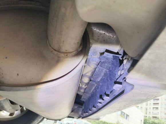 [深圳·粤B] 二手Jeep自由光2016款 2.4L 优越版