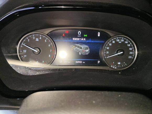 [青岛·鲁B] 二手别克别克GL82021款 陆上公务舱 652T 豪华型