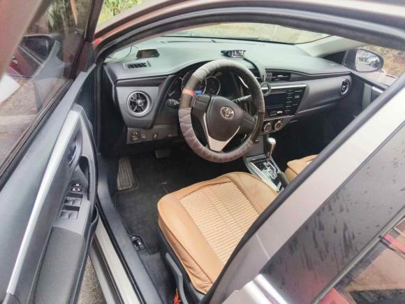 [上海·沪C] 二手丰田卡罗拉2018款 1.2T S-CVT GL智享版