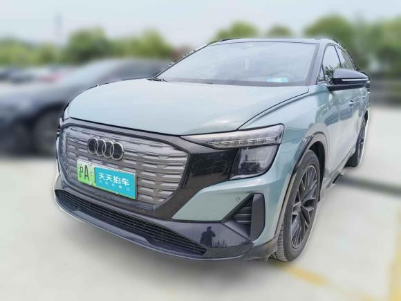 [上海·沪A] 二手奥迪奥迪Q5 e-tron2023款 40 e-tron 星耀型 机甲套装
