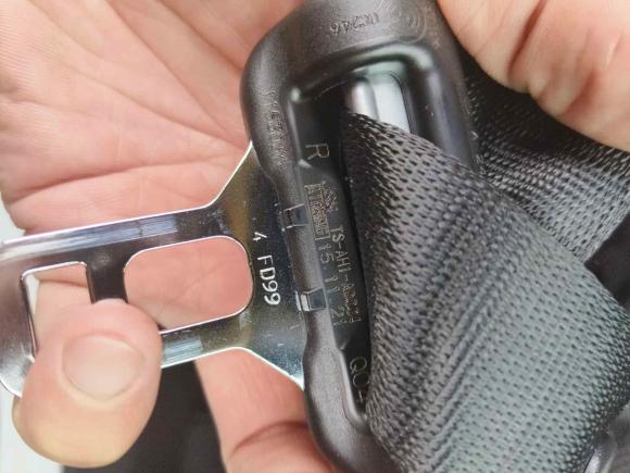 [广州·粤A] 二手奔驰奔驰GLB2022款 GLB 200 时尚型