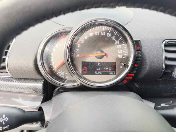 [上海·沪C] 二手MINIMINI CLUBMAN2016款 1.5T COOPER 鉴赏家版