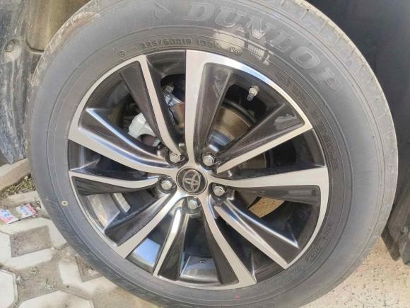 [杭州·浙A] 二手丰田凌放HARRIER2022款 双擎 2.5L CVT两驱豪华版