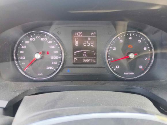 [无锡·皖L] 二手荣威荣威i62017款 20T 自动旗舰版